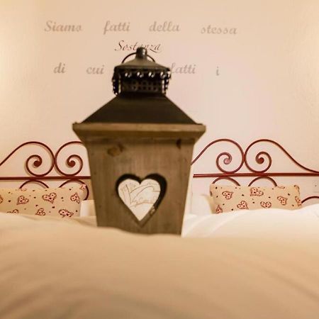 Hotel Le Coeur Du Pont Donnaz Esterno foto