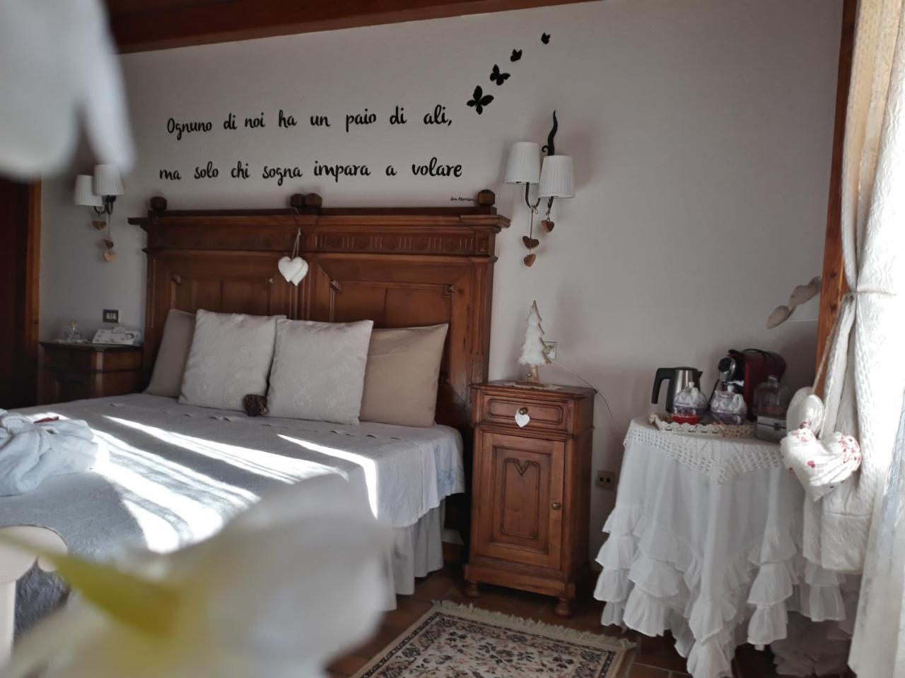 Hotel Le Coeur Du Pont Donnaz Esterno foto