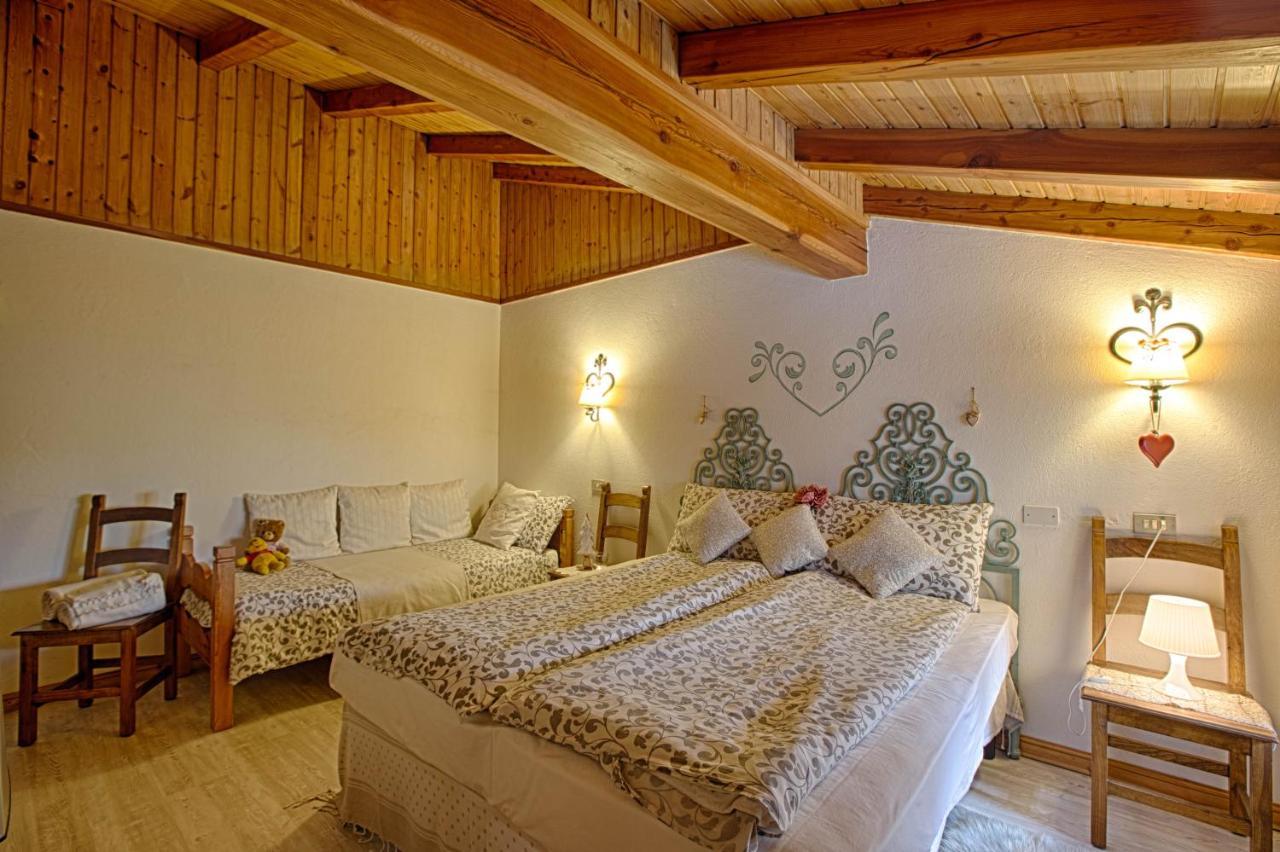 Hotel Le Coeur Du Pont Donnaz Esterno foto